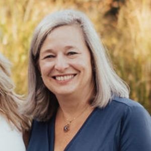 Meet your Posher, Anne